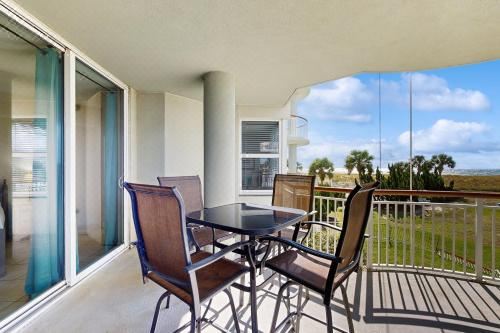 Beach Colony Resort West 1E Two-Bedroom Apartment