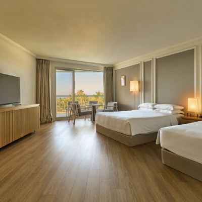 Deluxe Poolside View Twin-Ird Chicken & Beer Set (Once Per Stay) 그랜드 조선 제주 쿠폰