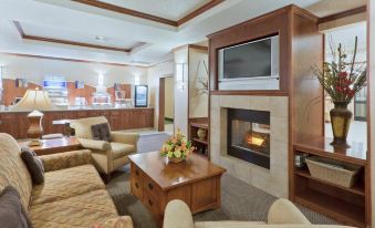 Holiday Inn Express & Suites Lancaster-Lititz