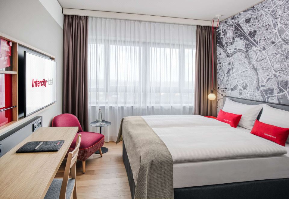 IntercityHotel Hannover Hauptbahnhof Ost Business Double Room