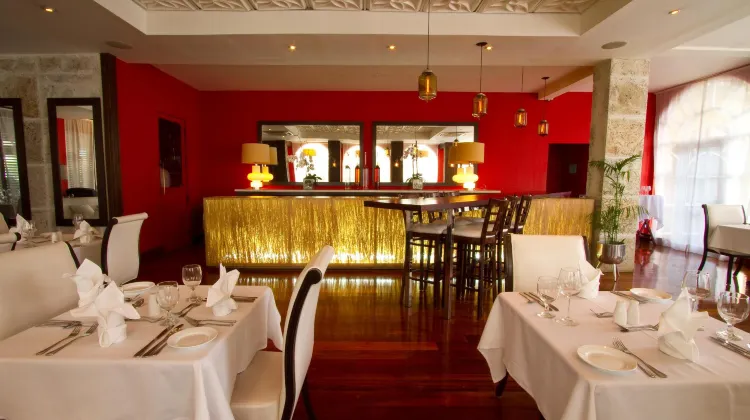Spanish Court Hotel - A Small Luxury Hotel Dining/Restaurant