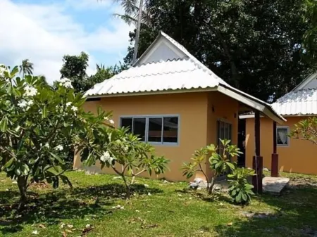 Jinta Beach Bungalow