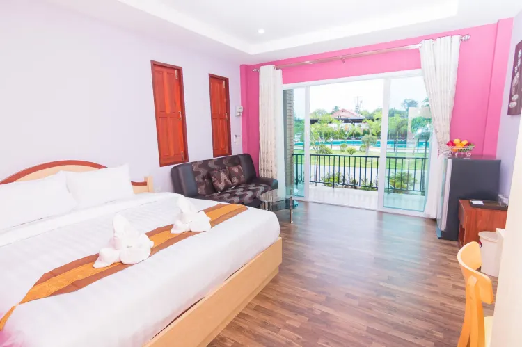 ห้องเตียงคิงไซส์ พร้อมระเบียง