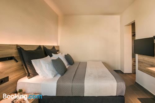 侧面海景豪华双人房