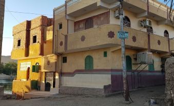 Taharka Nubian House