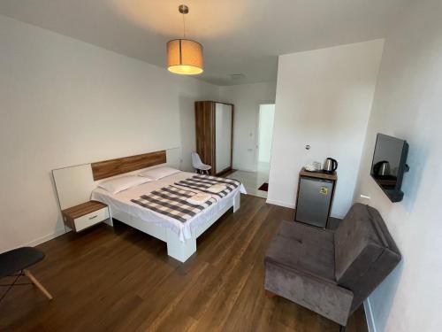 双人房（带独立浴室）