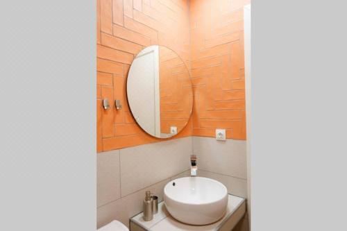 Valory #1,5 Aesthetic Stay Queen Studio