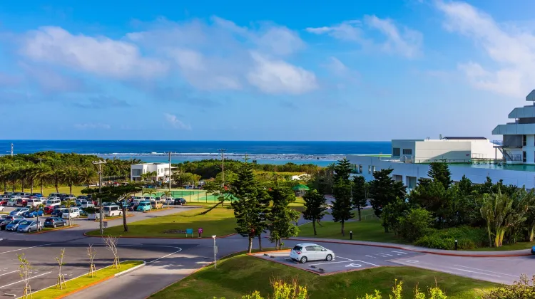 Mr.Kinjo Beach Side Kafu-Shi 外観