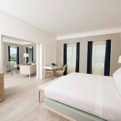 1 King 1 Bdrm Executive Fl Suite W/Whirlpool 科隆瓜亞基爾希爾頓酒店優惠