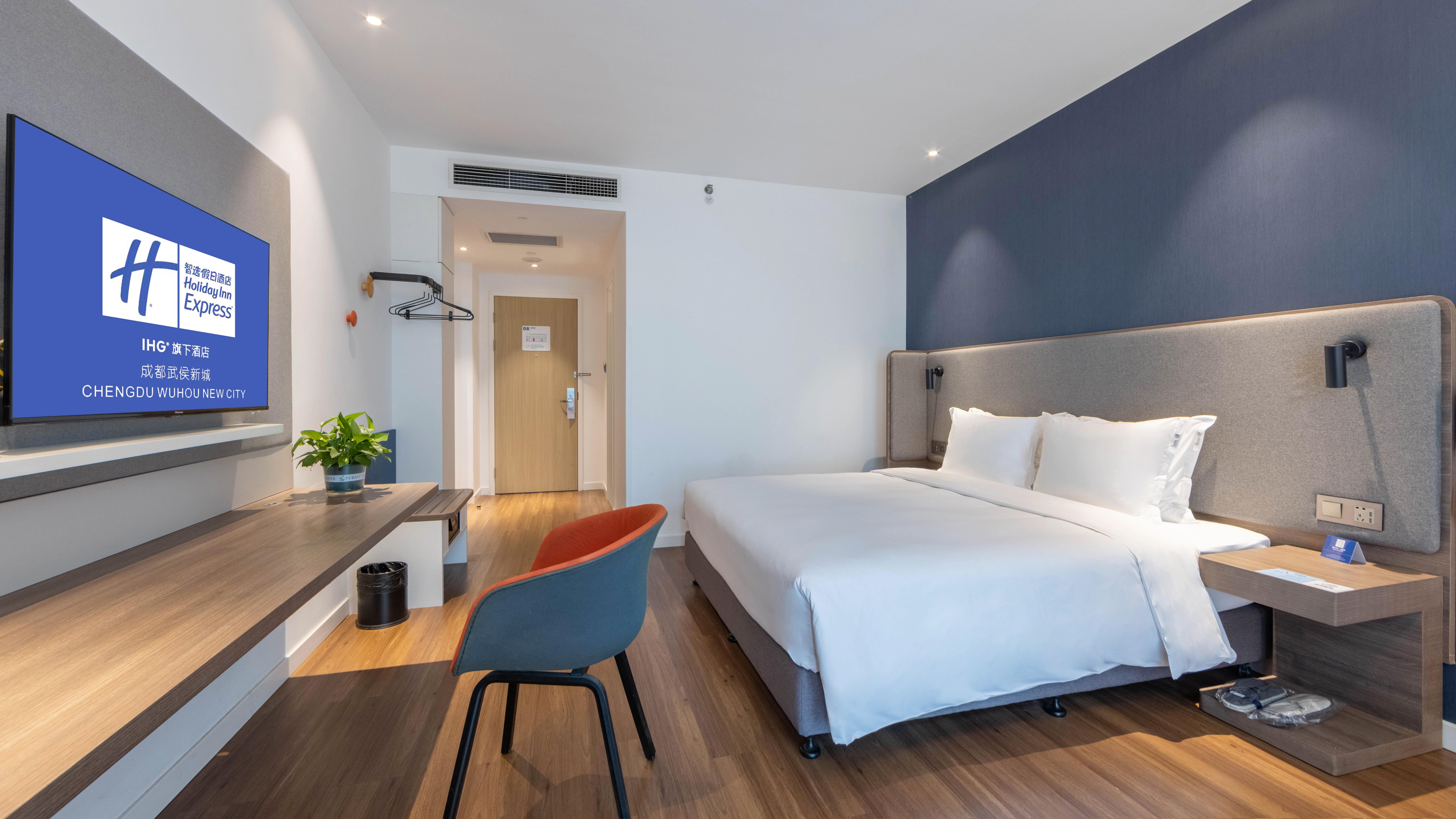 高级大床房更大面积