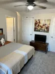 CENTRALLY LOCATED - 4 bedroom- Hancock House - Pet Friendly. 1 gig internet.