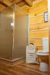 Kayak Cabin w/ Air Purifier