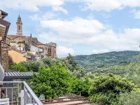 Peppina Hotels in Civezza