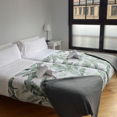 Twin Room with Shared Bathroom Aloha Hostel Promo Code