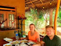 Wild Waves Kumana Safari & Surf Resort Hotel Hoteles en Ampara