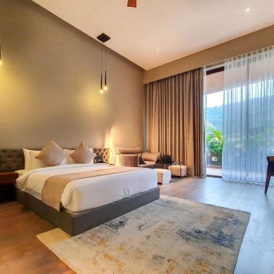 Patio Room Ground Floor Aria Resort and Spa Promo Code