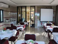 Royal Ushaka Hotel Morningside Hotels in Berea
