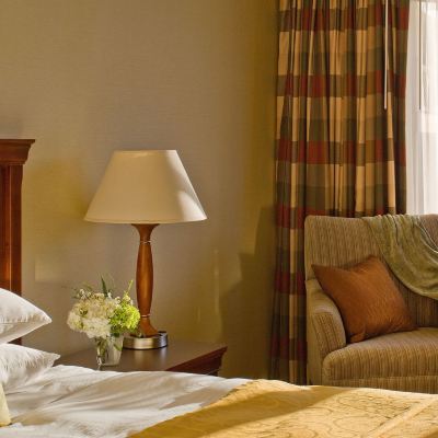 Deluxe Room, 1 King Bed with Sofa Bed (Waterfront Collection One Bedroom Sui) High Peaks Resort Promo Code