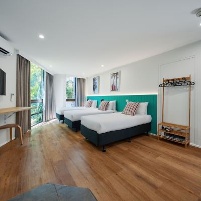 Triple Room Red Star Hotel Palm Beach Promo Code