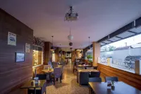 Hotel Grand Kartika