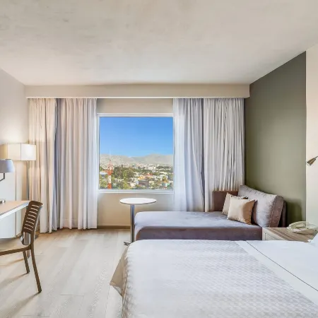 Fiesta Inn Cuernavaca Отели в г. Куэрнавака