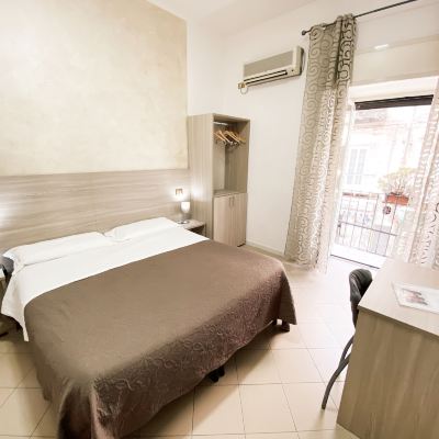 標準雙人或雙床房 科倫玻酒店優惠