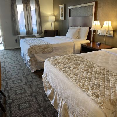Deluxe Room, 2 Queen Beds, Refrigerator&Microwave, Courtyard Area Cascades Inn Promo Code