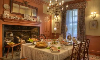 Francis Malbone House - Housity