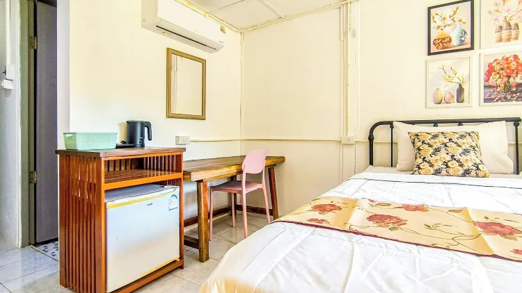 ห้องเดี่ยวดีลักซ์, ระเบียง, วิวสวน