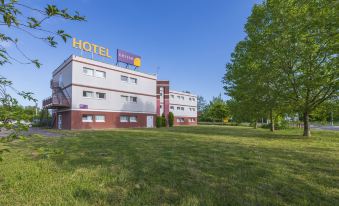 Hôtel Cerise Auxerre - Housity
