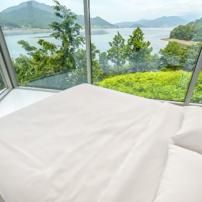 Diploma Suite Bayclub Promo Code