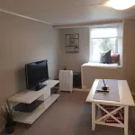 Cosy Living Room, Bedroom and Bathroom and Kitchen Area  호텔