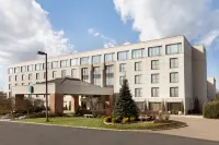 Embassy Suites by Hilton Piscataway Somerset Hotel a 
