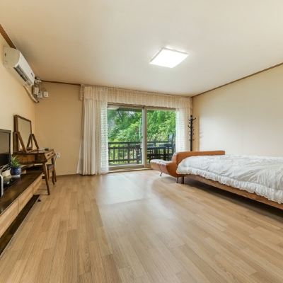 은솔방 (산 전망, 강 전망) 홍천 몽블랑펜션 쿠폰