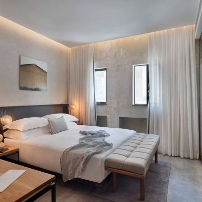 Classic Room The Vera Promo Code