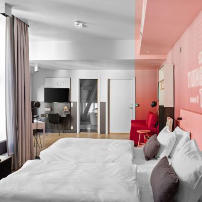 Deluxe Double Room Comfort Hotel Karl Johan Oslo Promo Code