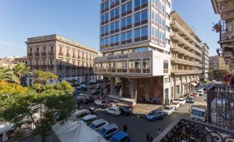 Da Gianni e Lucia Rooms with Bathroom in the City Center