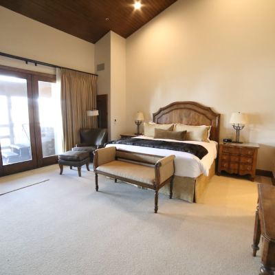 Luxury Loft, 3 Bedrooms, Hot Tub (PREMIUM)