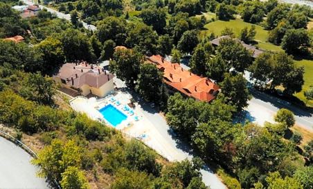Nostos Hotel - Housity