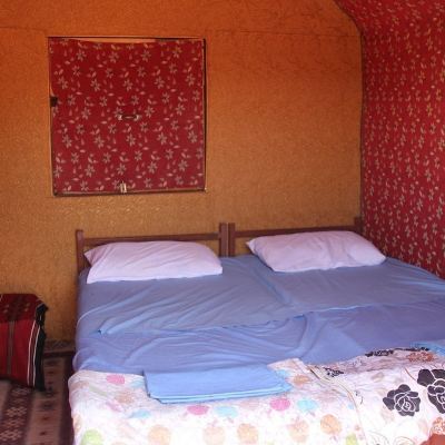 Basic Tent, 1 Queen Bed, Valley View