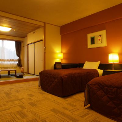 Twin + 6 Tatami [Japanese-Western Room] [Non-Smoking] [Mountain View] 黒姫ライジングサンホテル クーポン