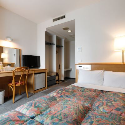 セミダブルC禁煙ルーム ホテルオークスアーリーバード大阪森ノ宮 クーポン