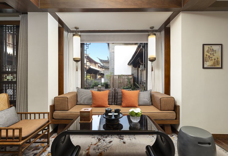 InterContinental Lijiang Ancient Town Resort1 King Bed Junior Suite