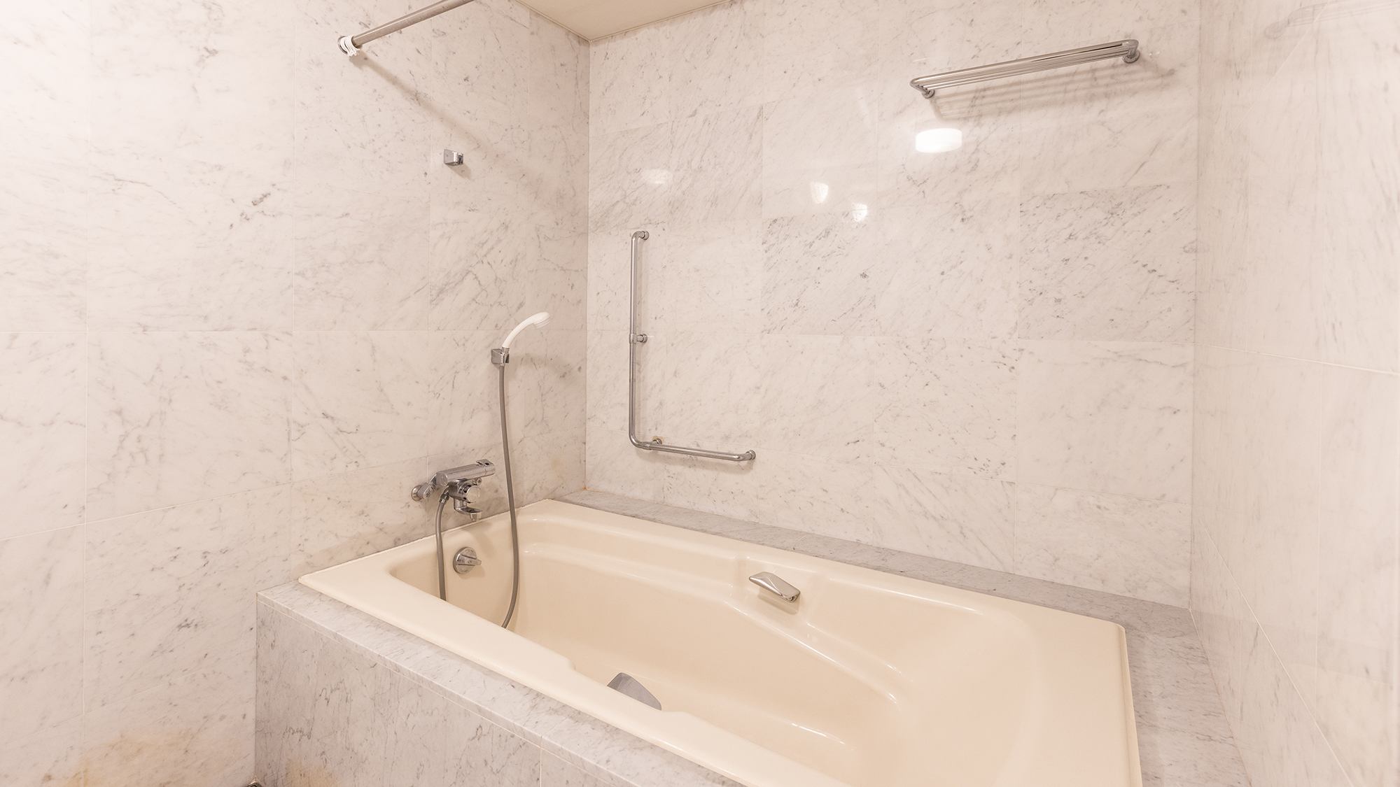 小型套房双床房 40平方米