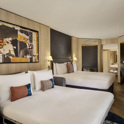 DQS - Deluxe Queen Superior The Westminster London, Curio Collection by Hilton Promo Code