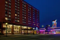 DoubleTree by Hilton Lansing Hoteles en 