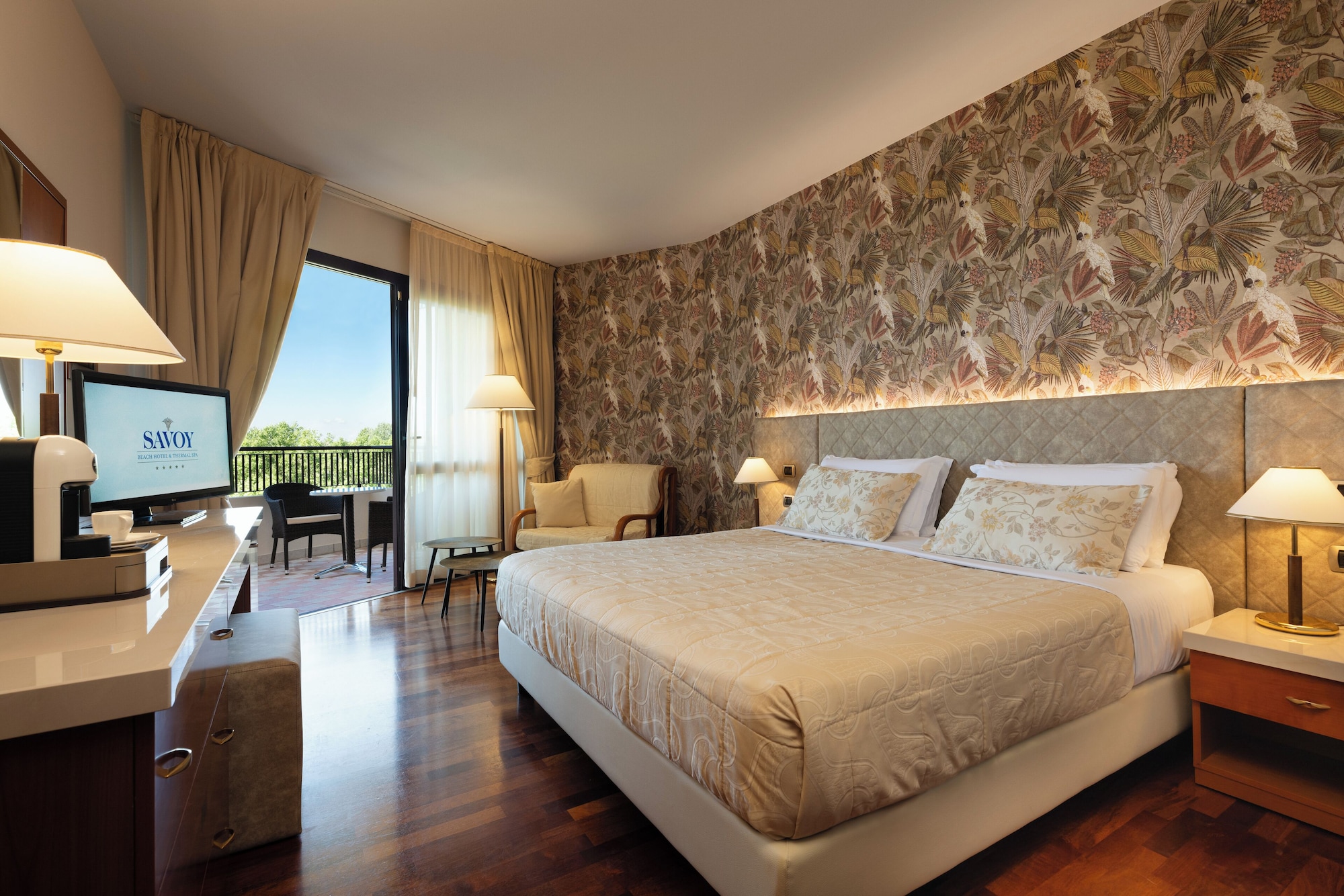 带阳台的标准房