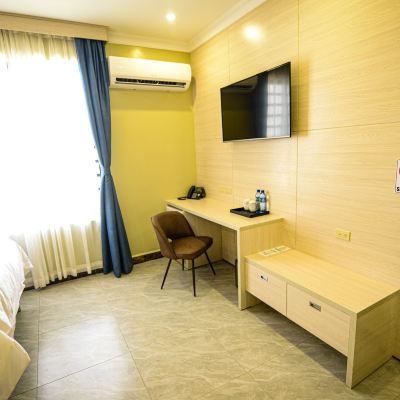 Deluxe Room The Caye Hotel Promo Code