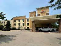 Comfort Suites Topeka Northwest Ξενοδοχεία στην πόλη Topeka