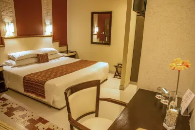 Hotel Inkai Отели в г. 